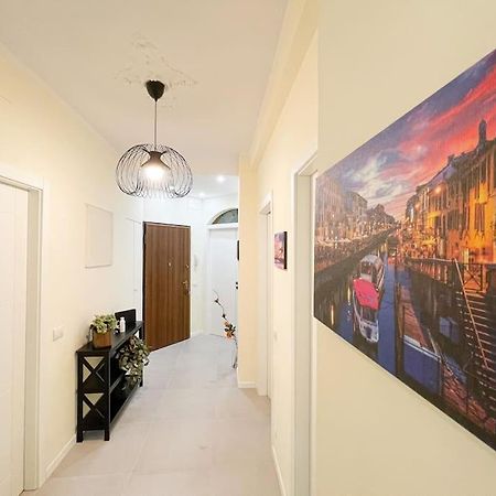 III - Cozy Single Room A Милан Экстерьер фото